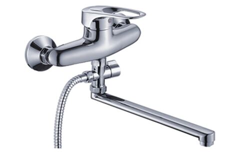 Универсальный смеситель для ванны с душевым гарнитуром Potato P21215